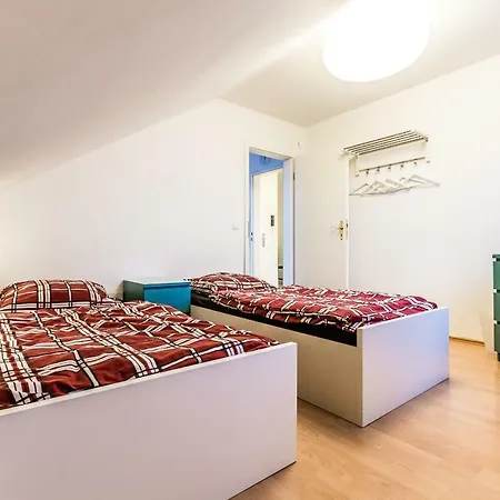 Ehrenfeld Apartmán *